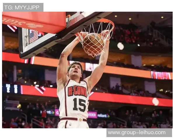 乌度卡强调球队需减少持球时间积极吸引防守创造更多空位机会