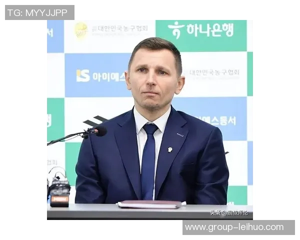 李贤重拒绝高薪诱惑韩国球队多次求回却始终未能如愿